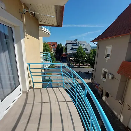 Cafe Relax Apartment Heviz