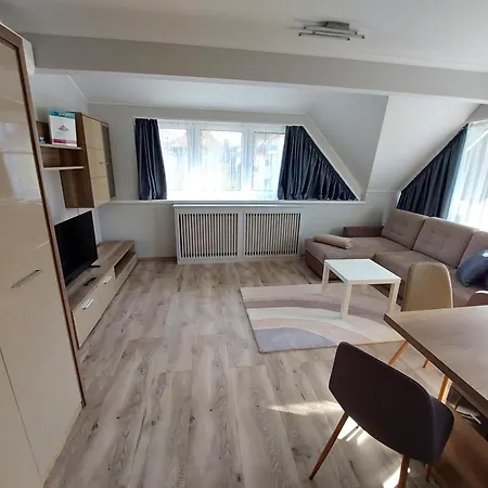 Cafe Relax Apartment Heviz