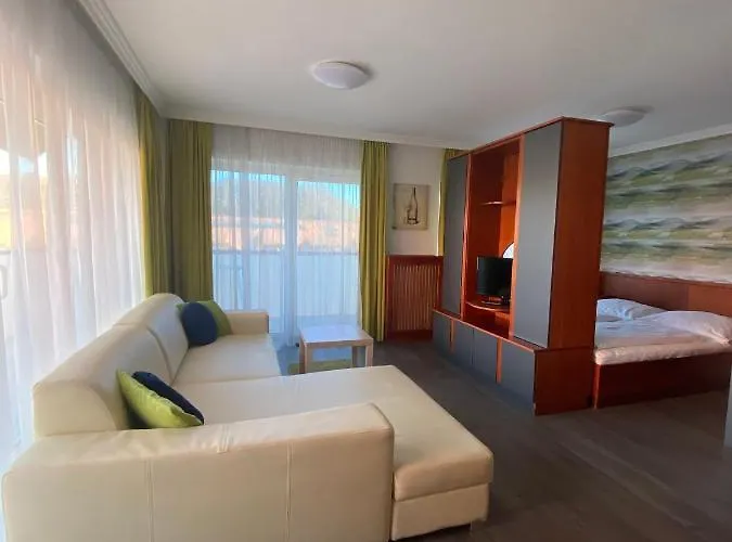 Cafe Relax Apartment *